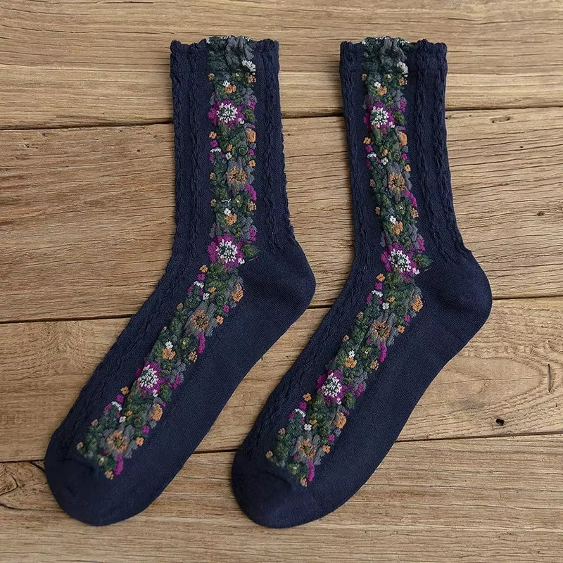 Women'S Socks Pure Cotton Flower Embroidery Medium Tube Socks Retro 2024 Trend Ethnic Style Spring Summer